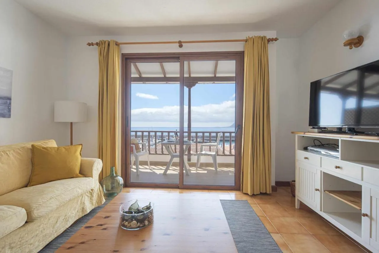 Atico Los Gigantes Vistaswifi 600 Mbps Playa Santiago Del Teide 0*,  Spain