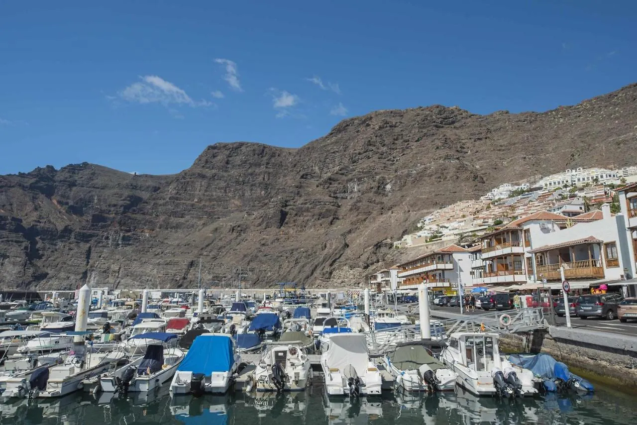 Apartment Atico Los Gigantes Vistaswifi 600 Mbps Playa Santiago Del Teide Spain