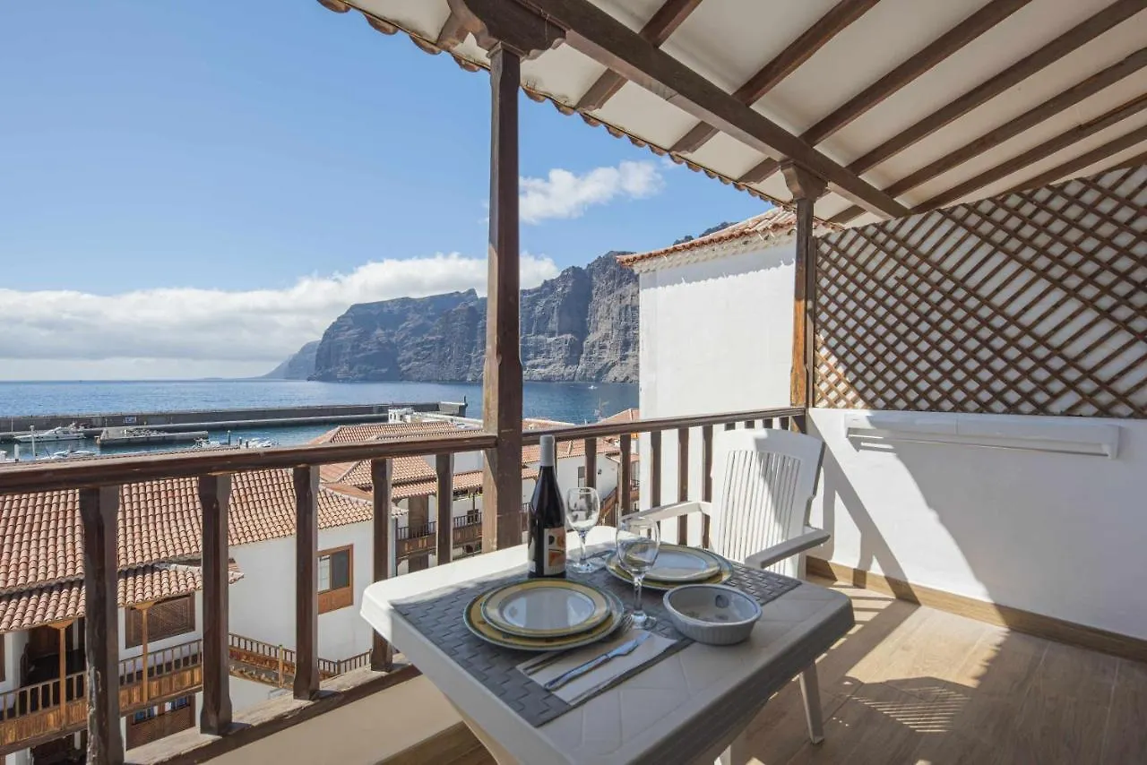 Atico Los Gigantes Vistaswifi 600 Mbps Playa Santiago del Teide Apartman